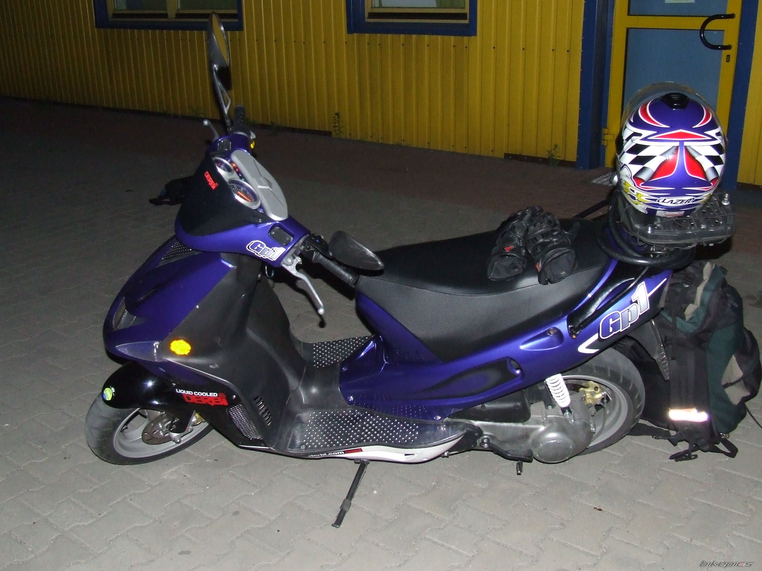 Photo 717998