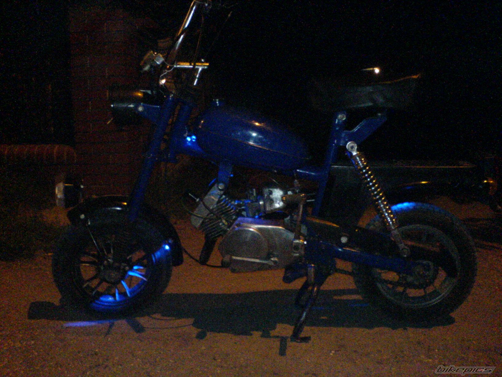Photo 718375