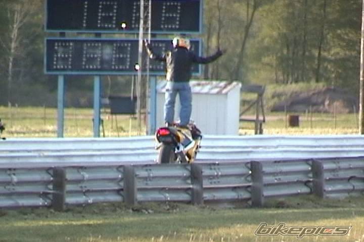 Photo 71864
