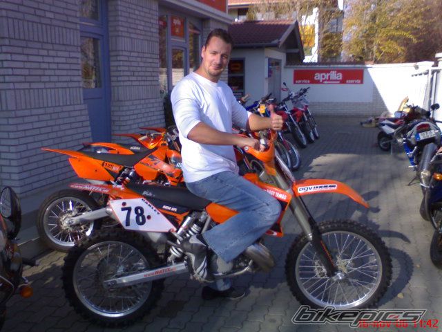 Photo 725899