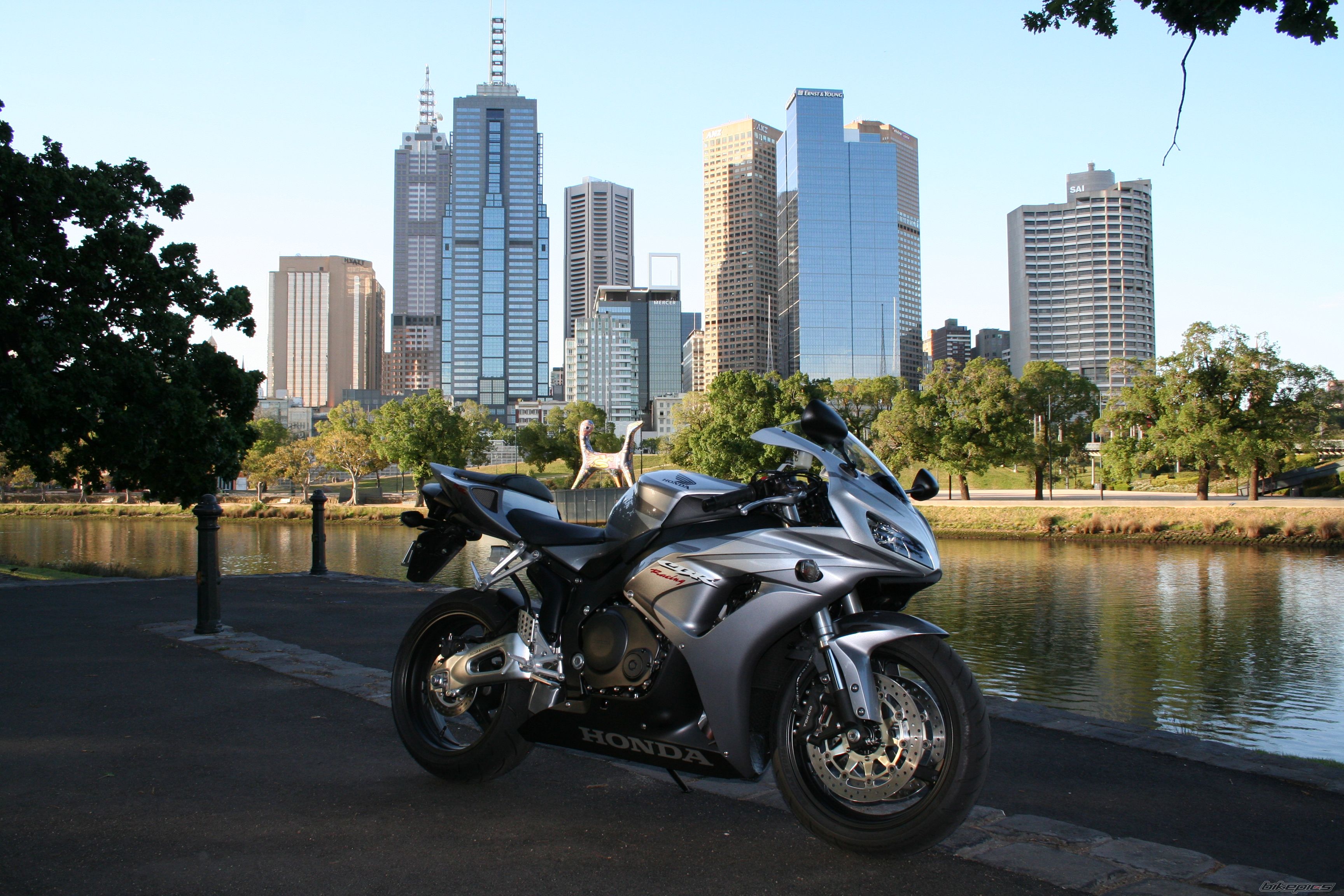 Bike Photo 727896