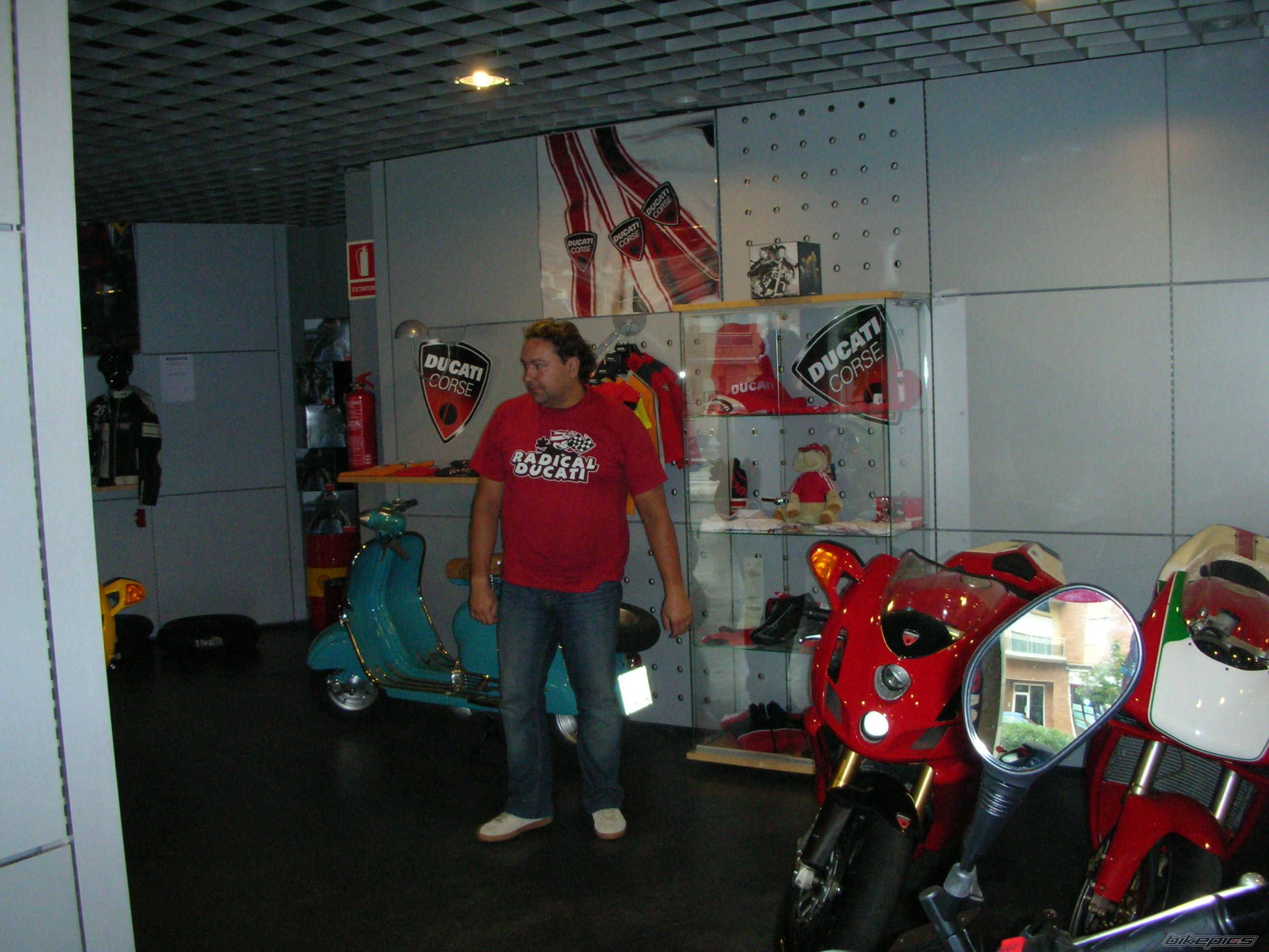 Photo 728689