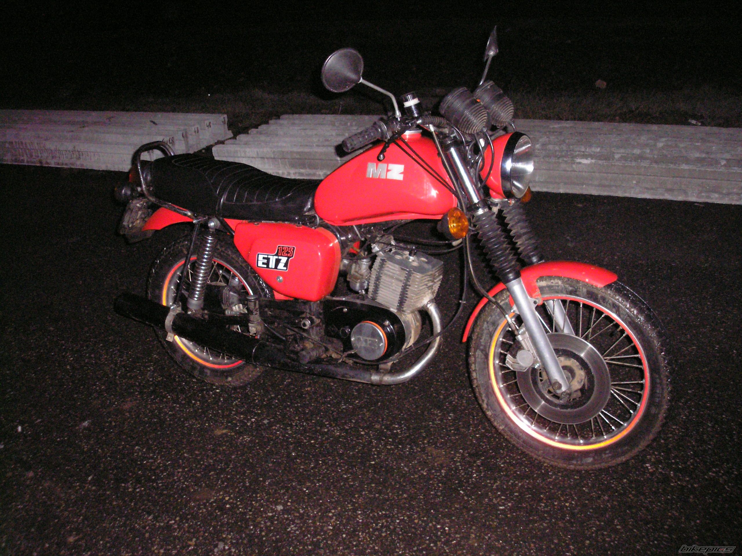 Bike Photo 729672