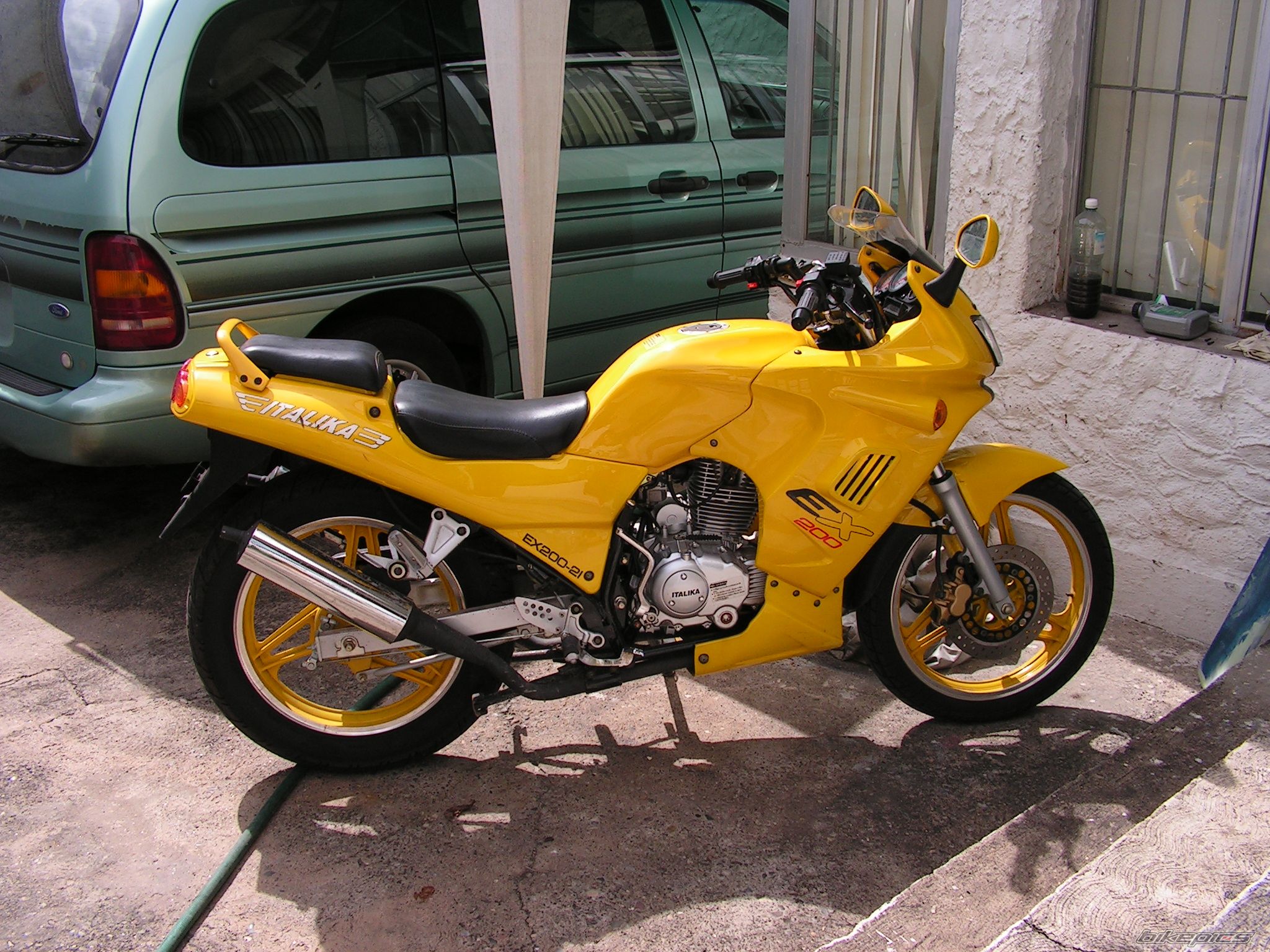Bike Photo 729953