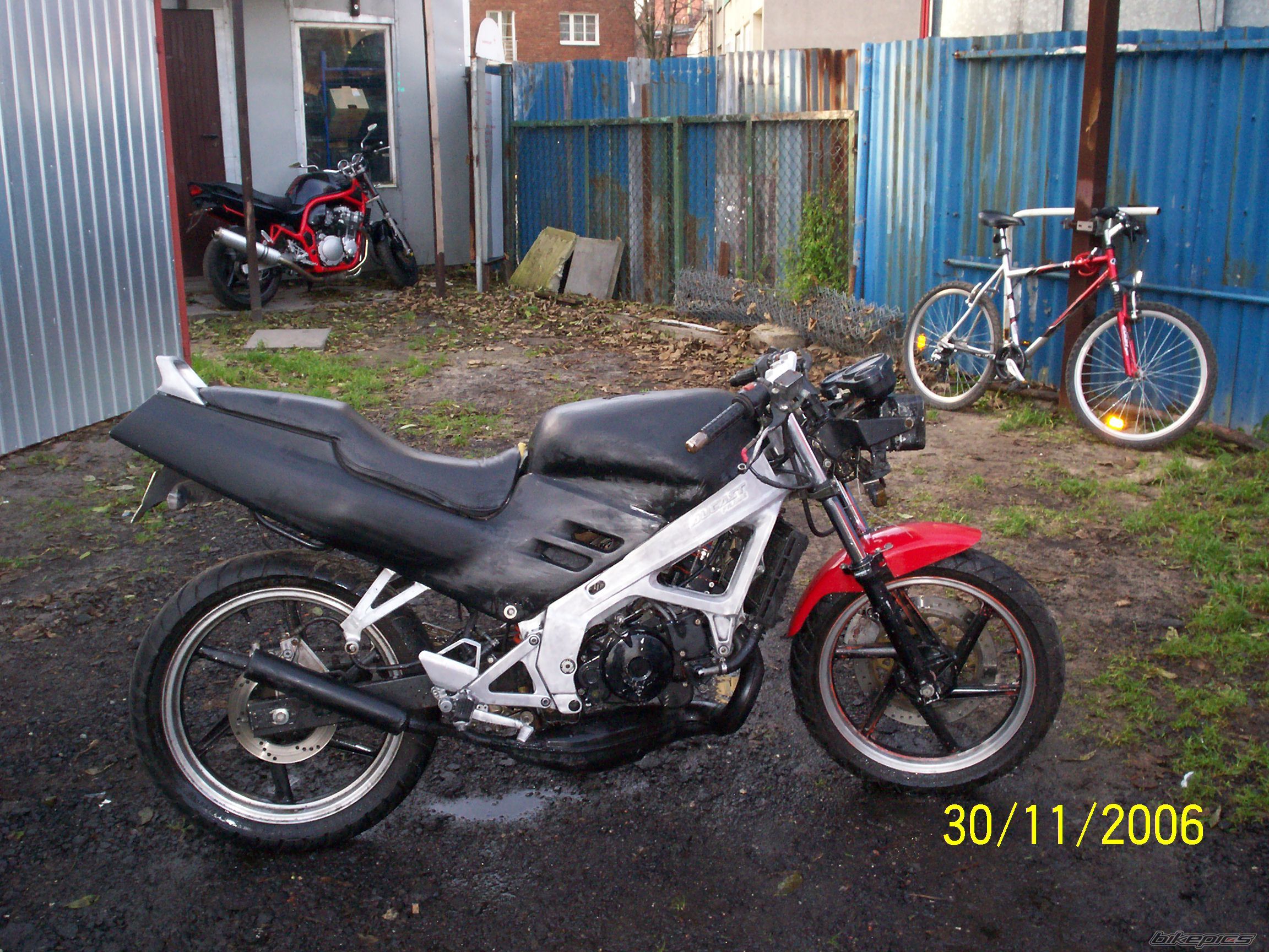 Photo 735645