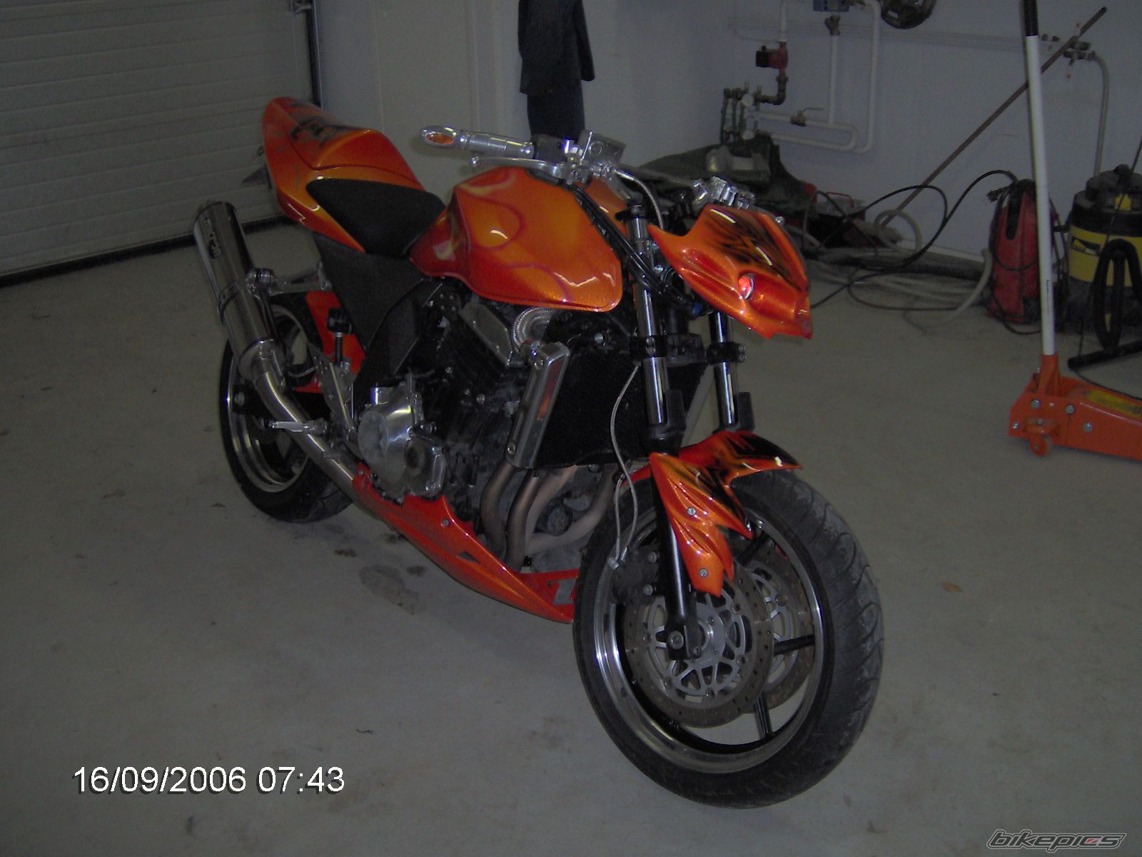 Photo 736613