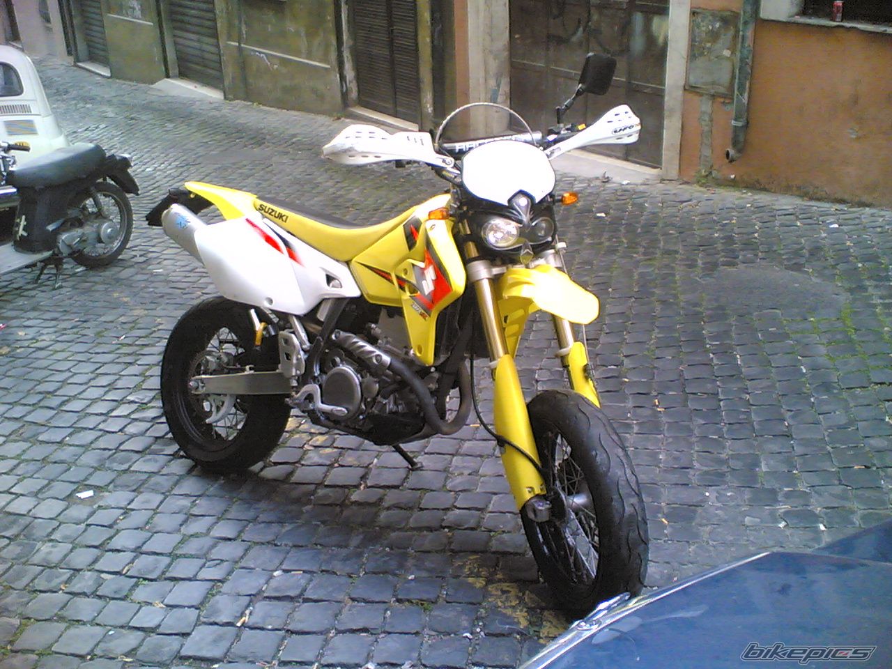 Photo 736898