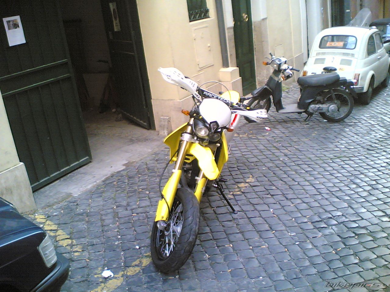 Photo 736900