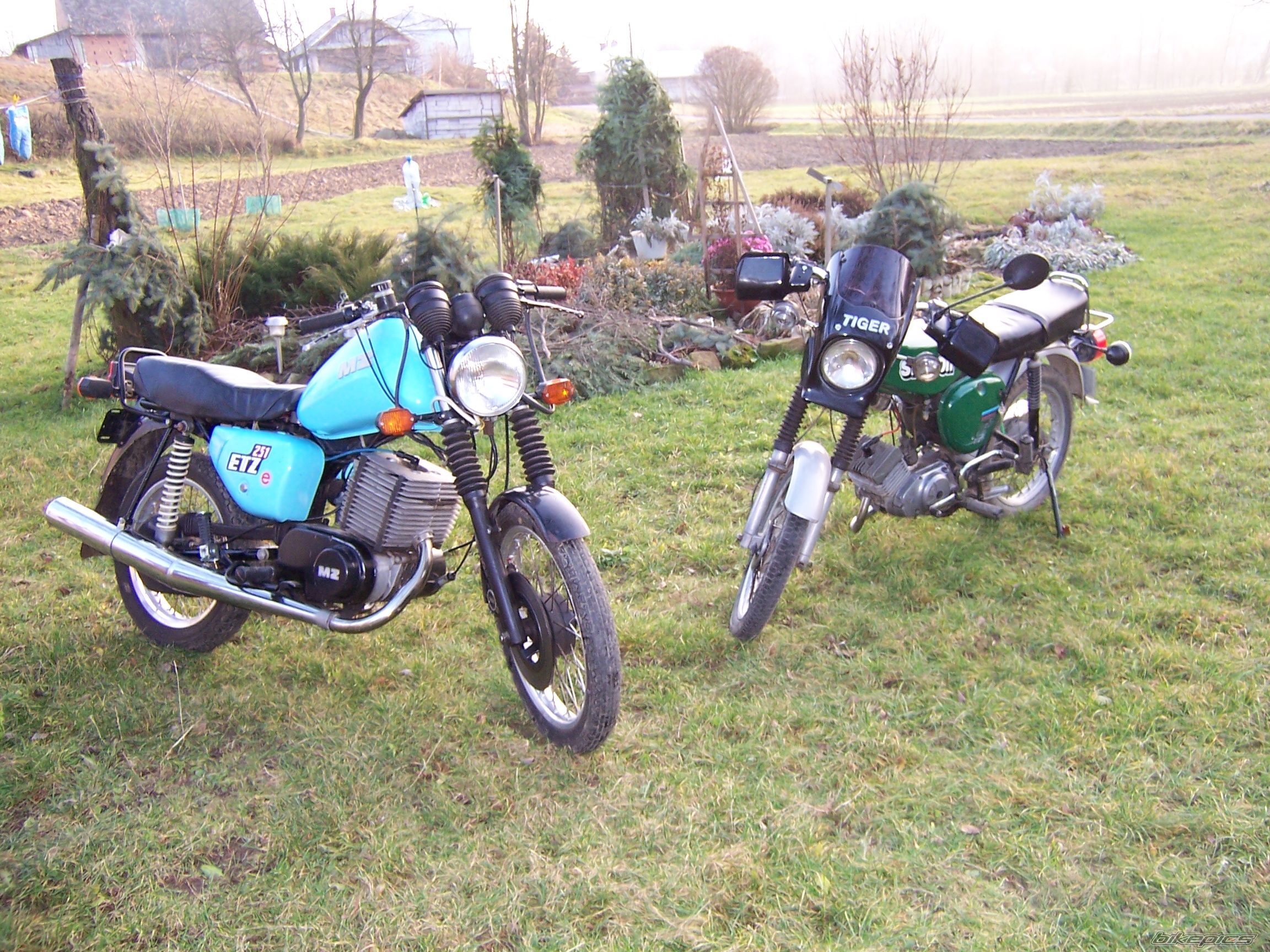Bike Photo 737549
