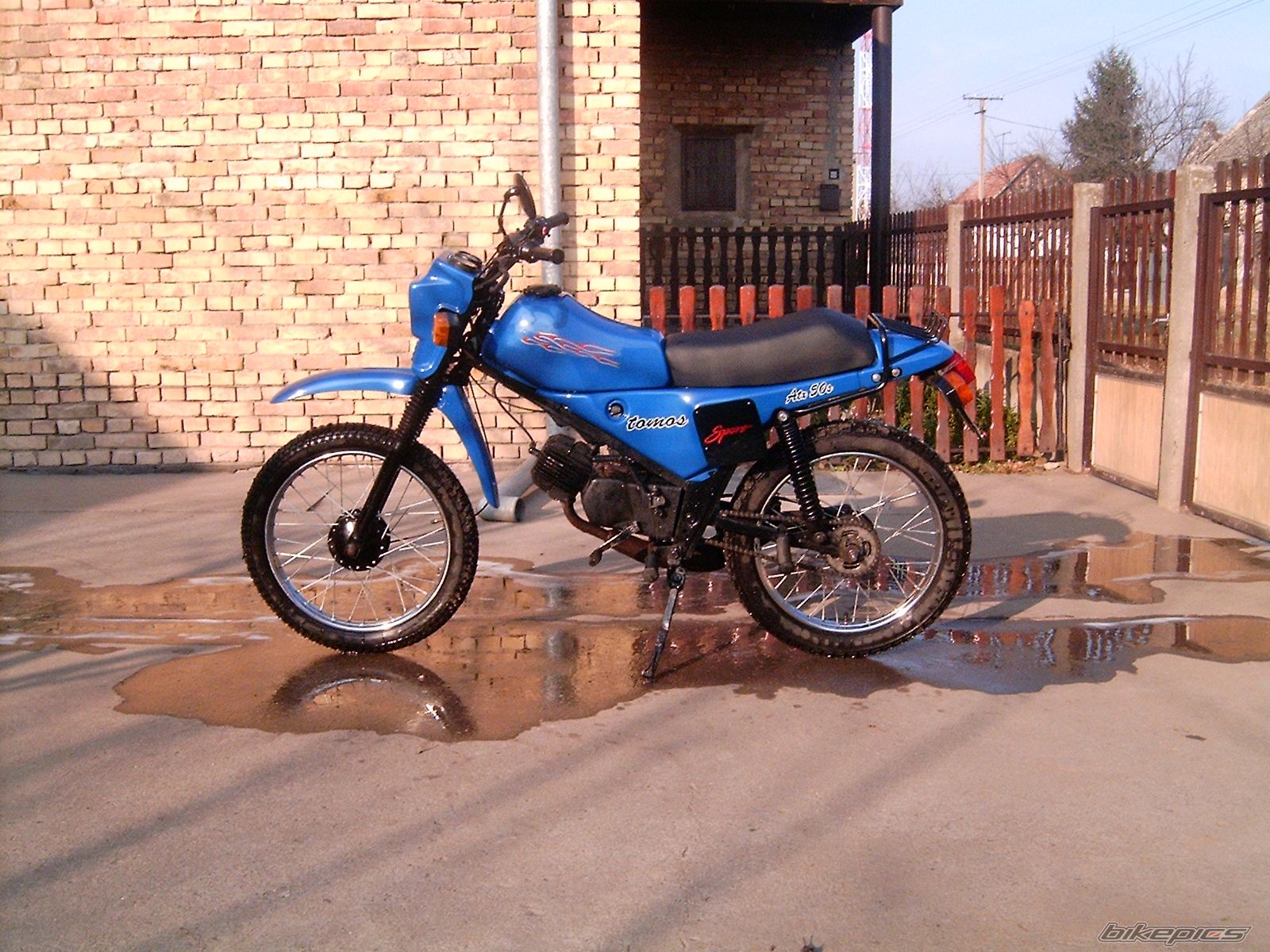Bike Photo 737671