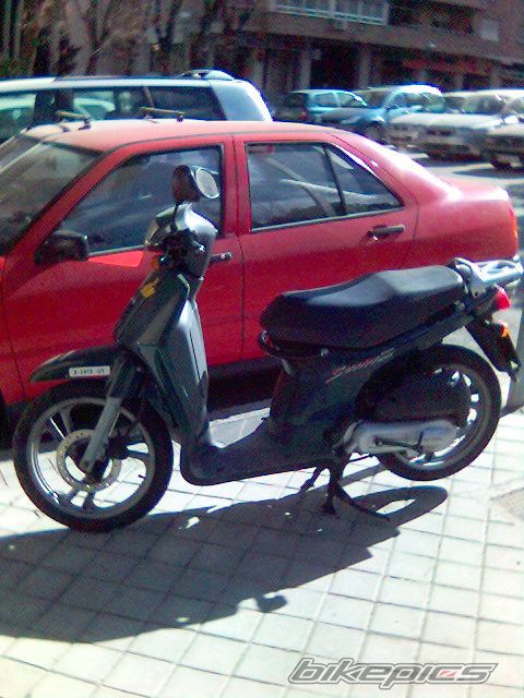 Photo 737756