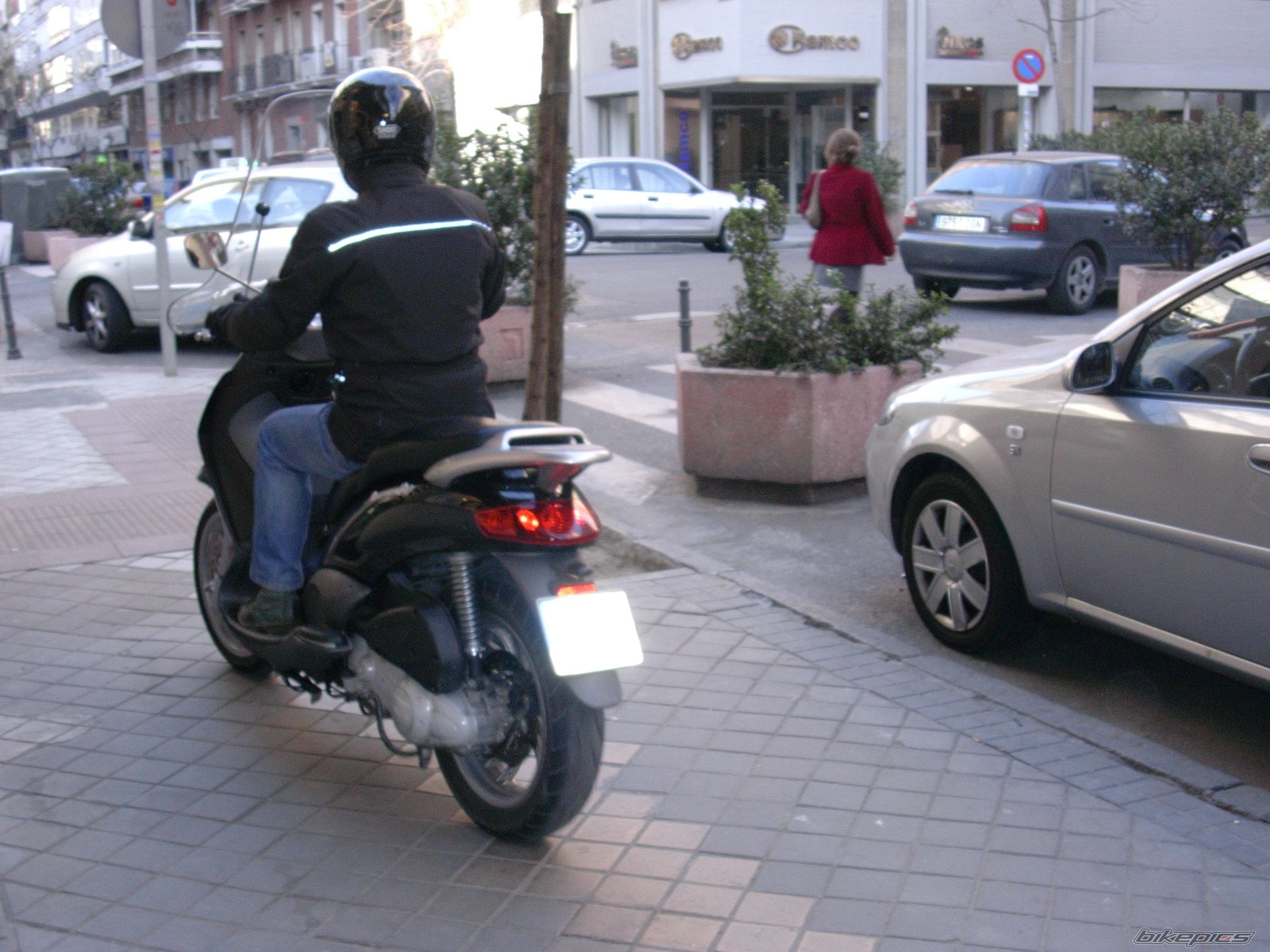 Photo 737776