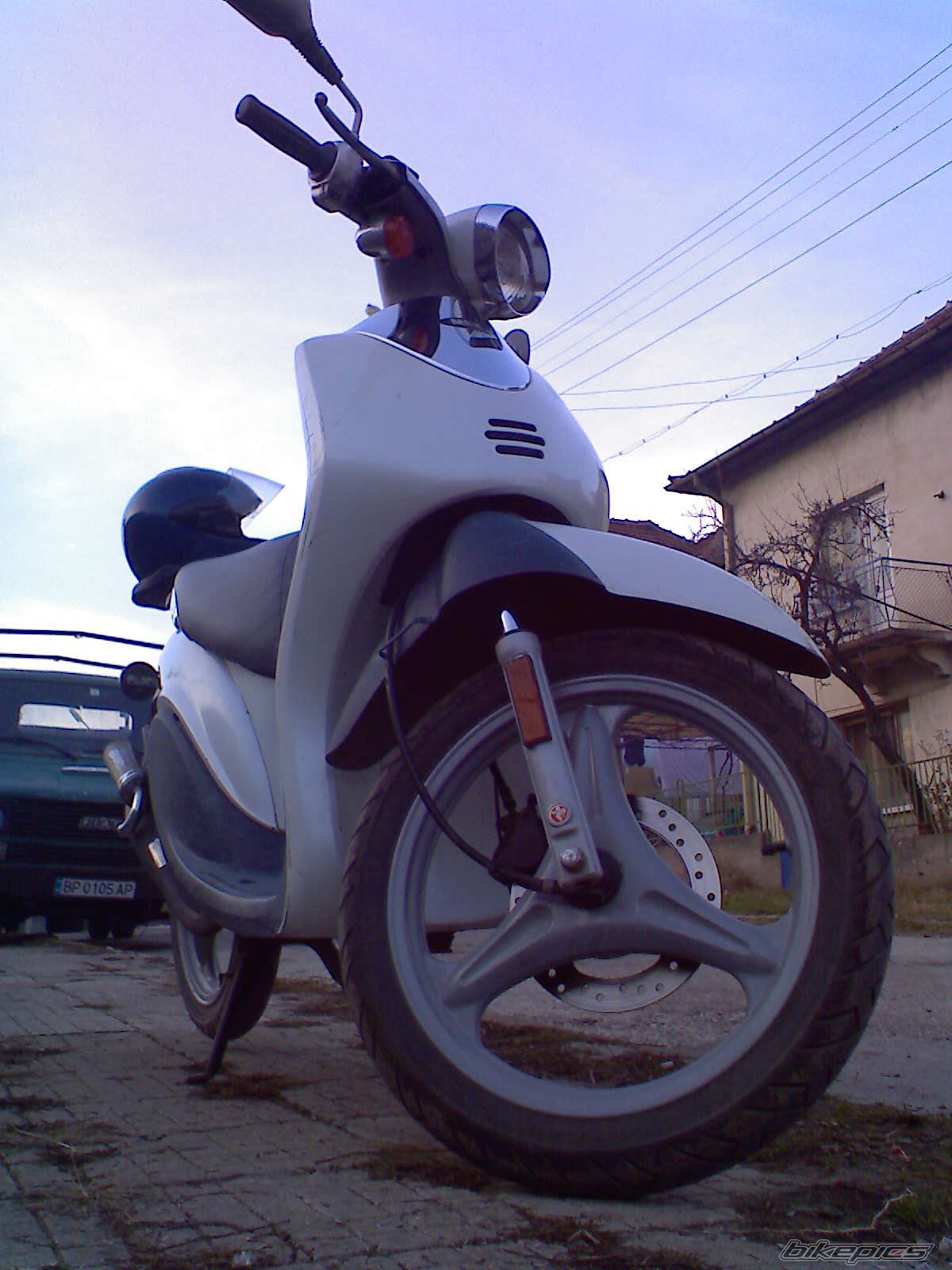 Photo 737929