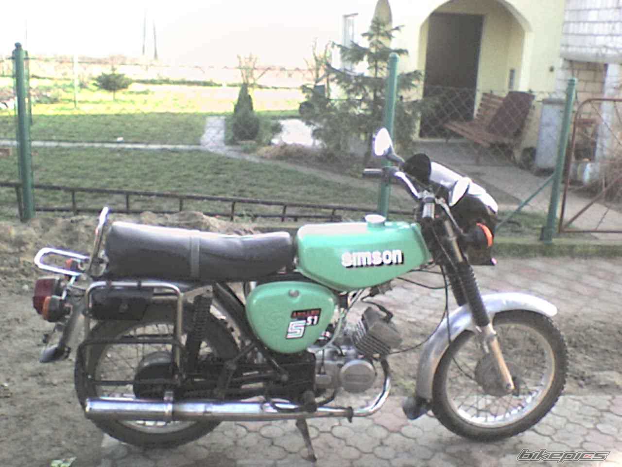 Photo 737971