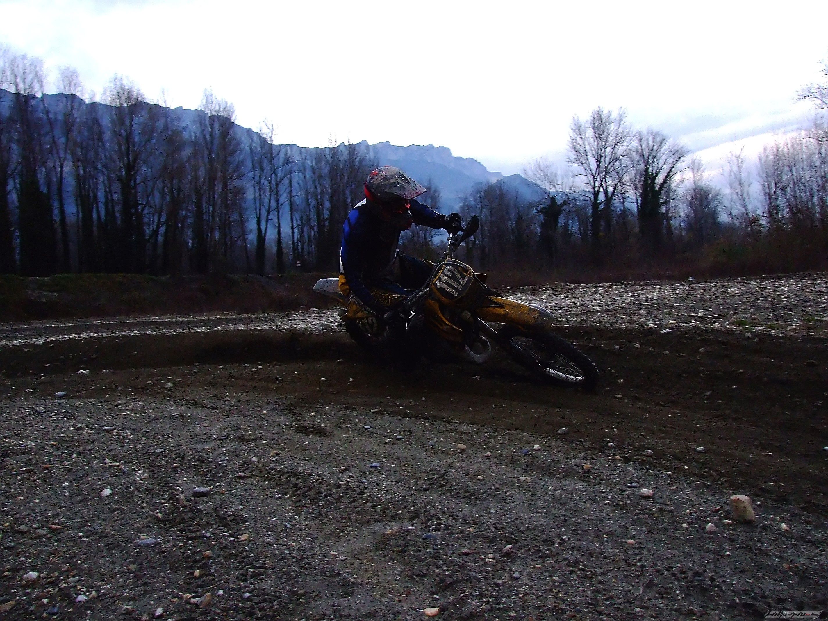 Photo 738091