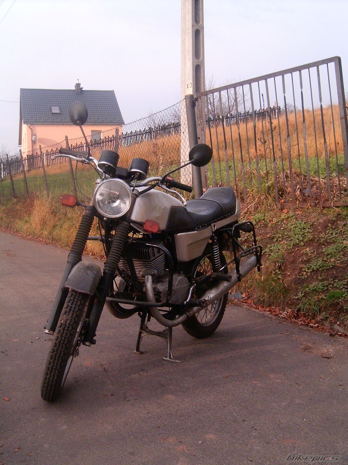 Photo 738895