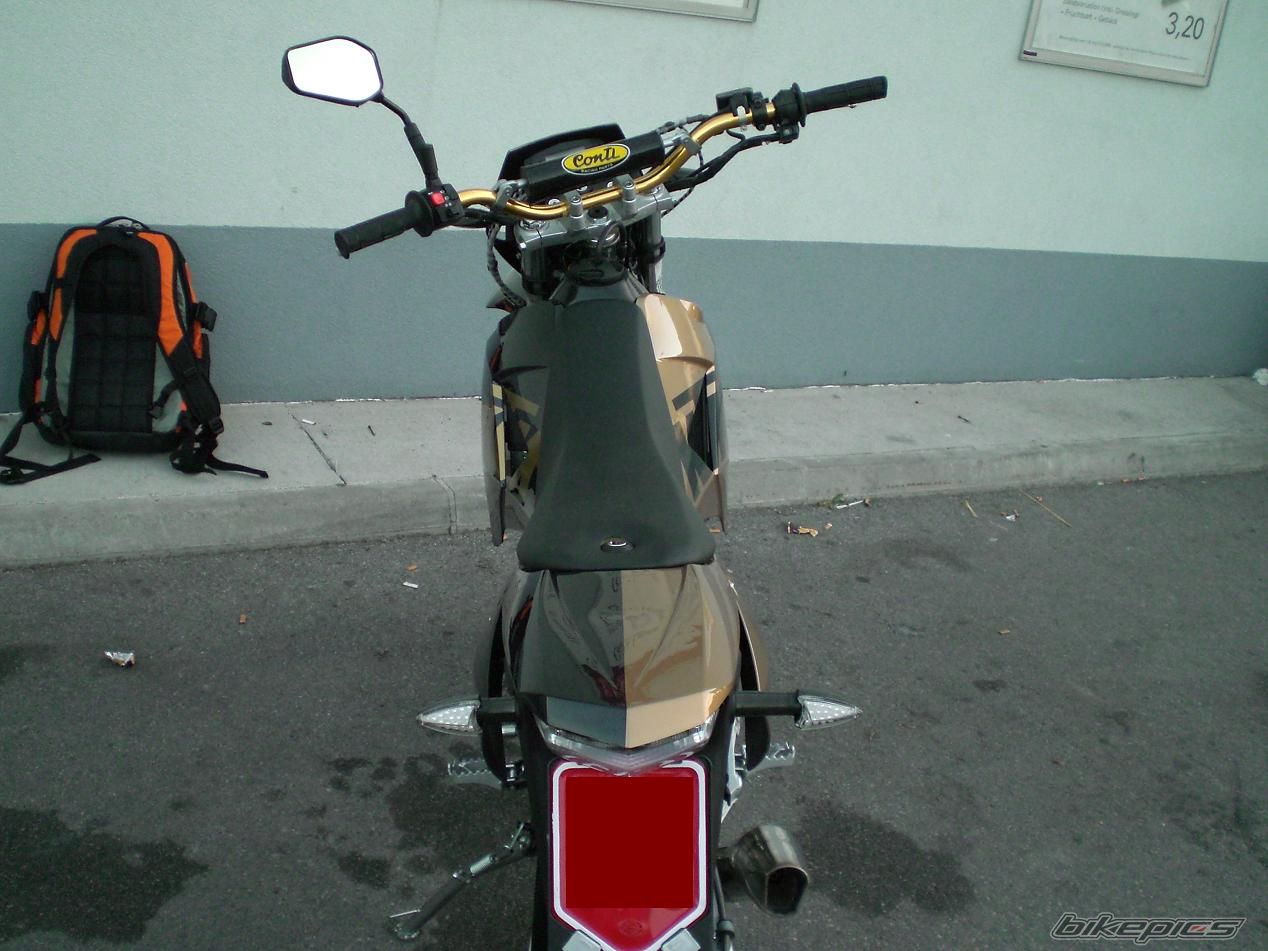 Photo 739799