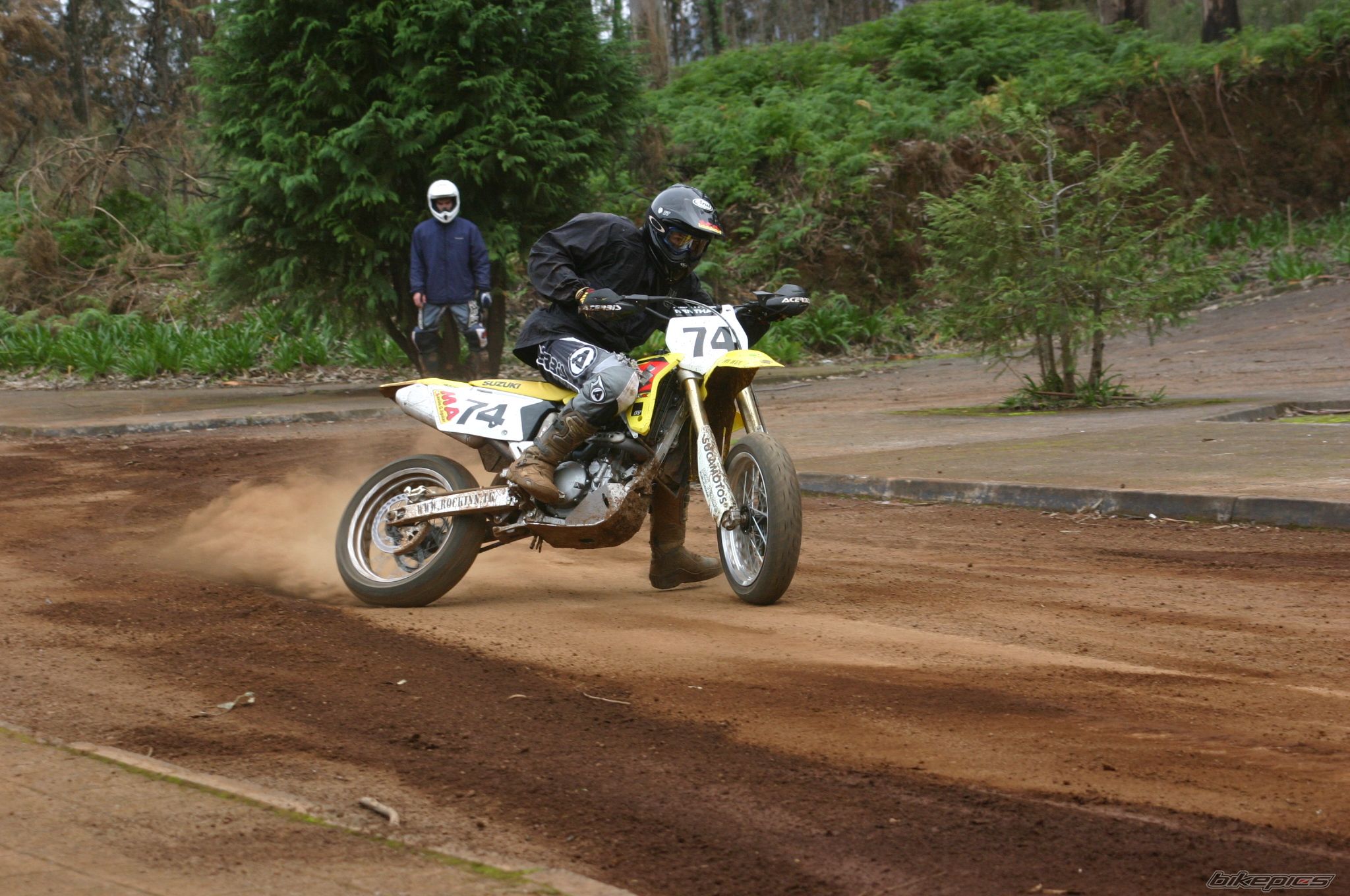 Bike Photo 739924