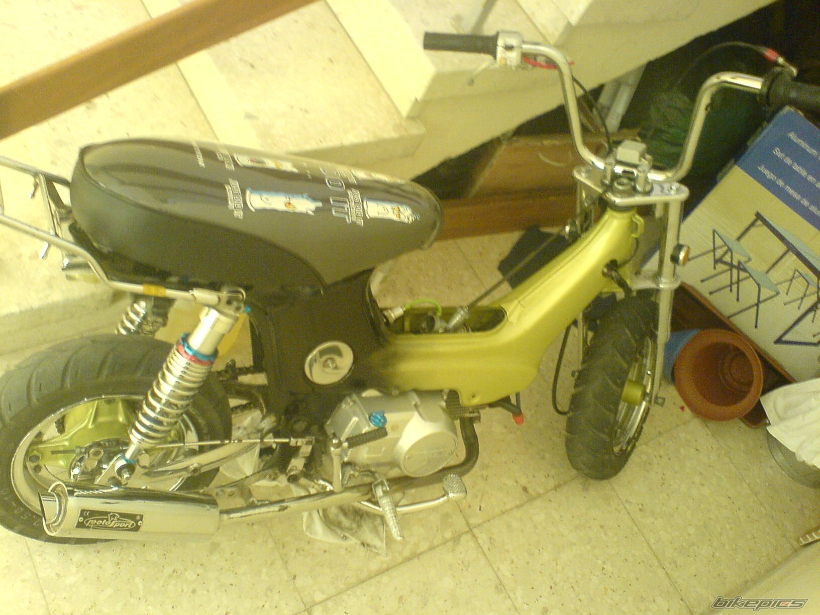 Photo 740414