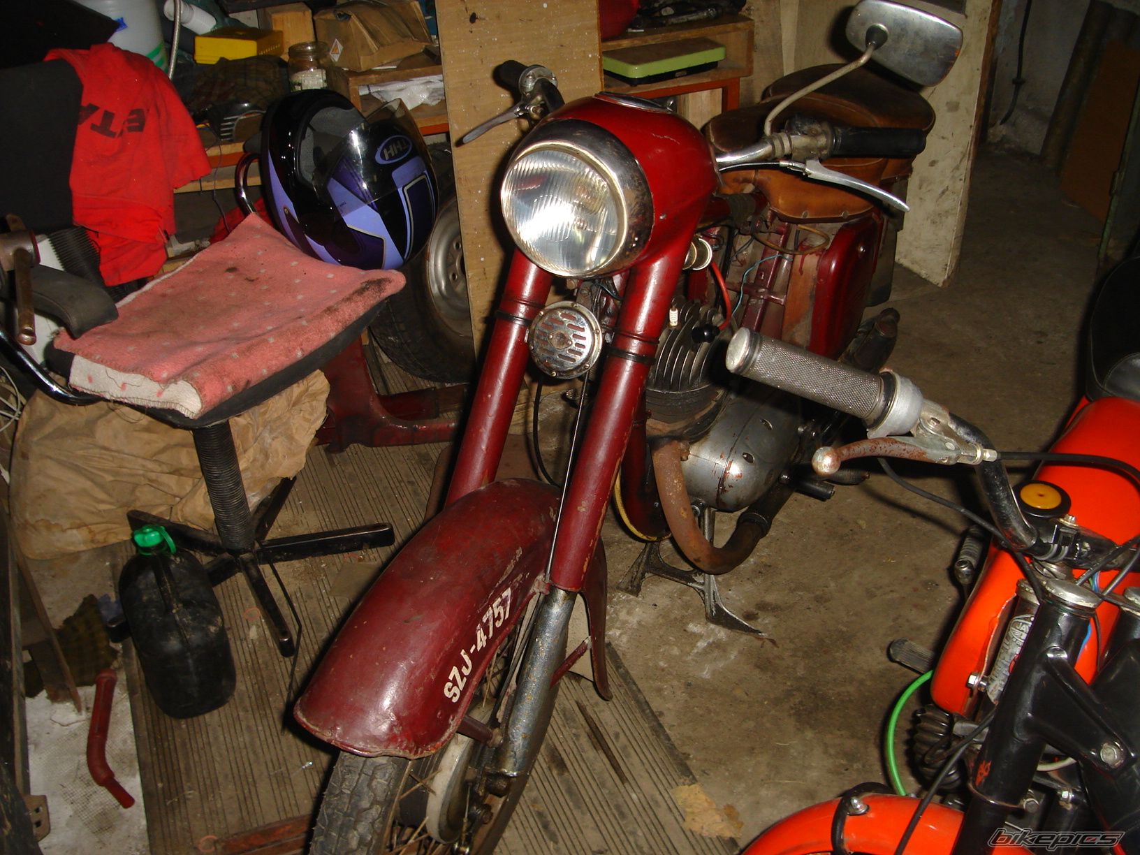 Photo 741919