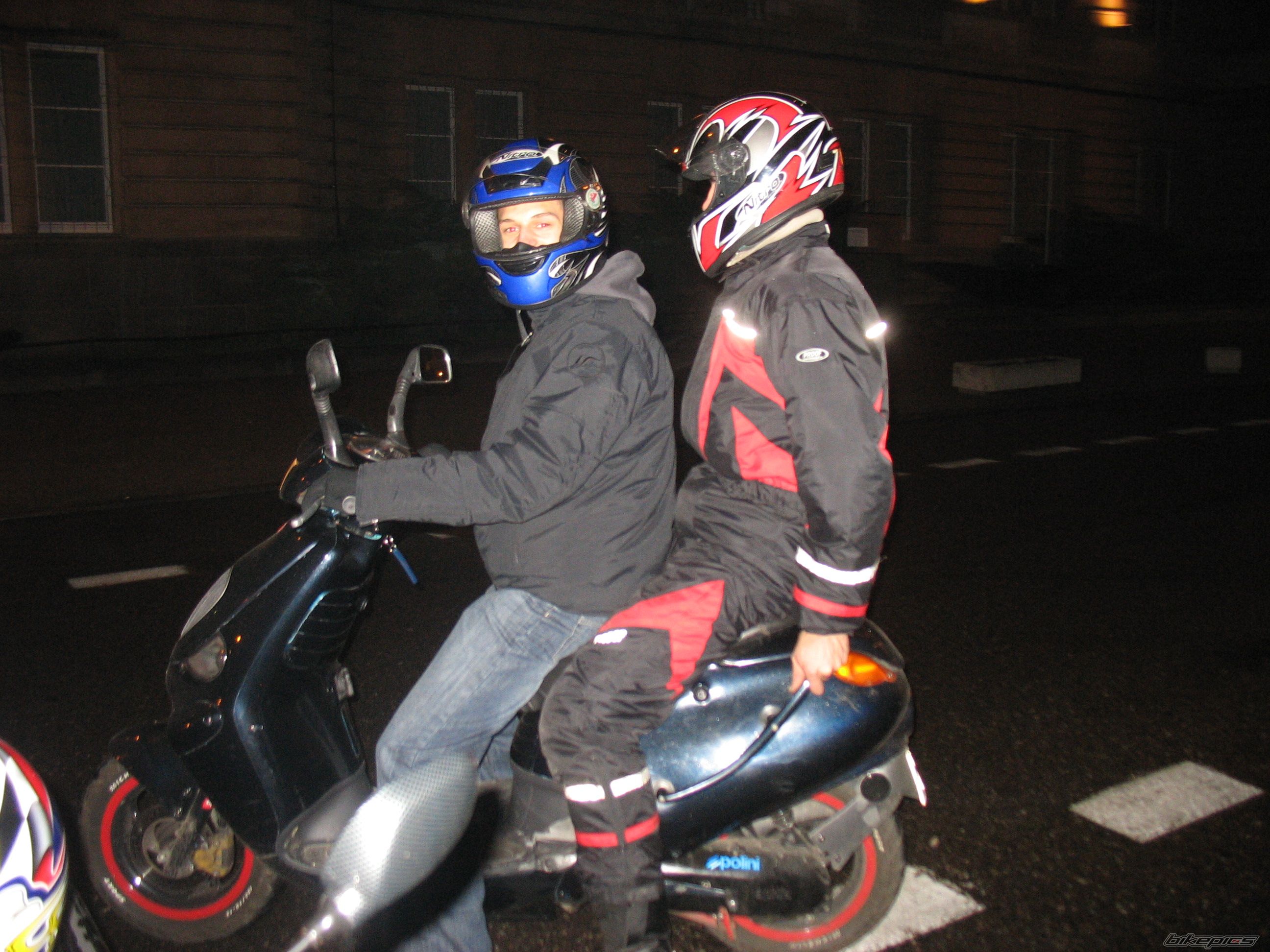 Photo 742337