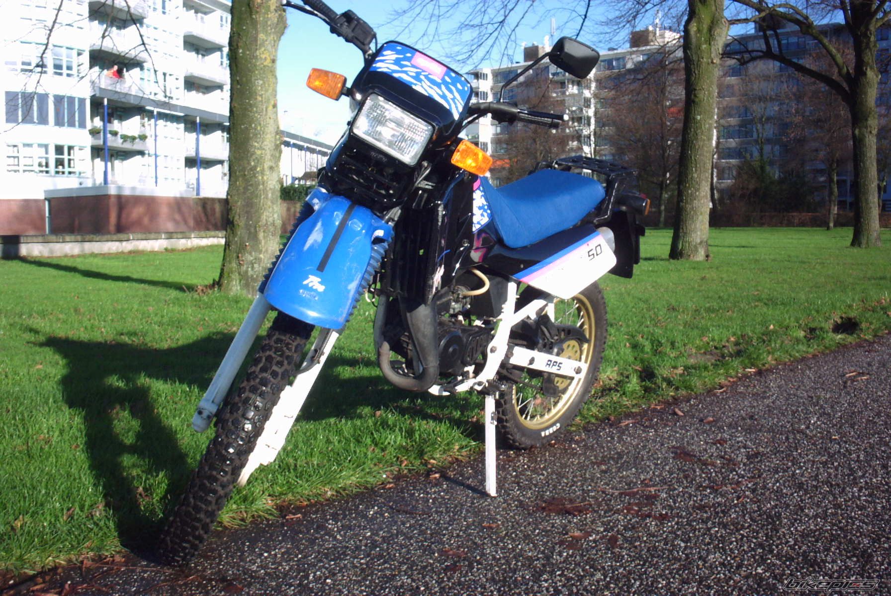 Photo 742427