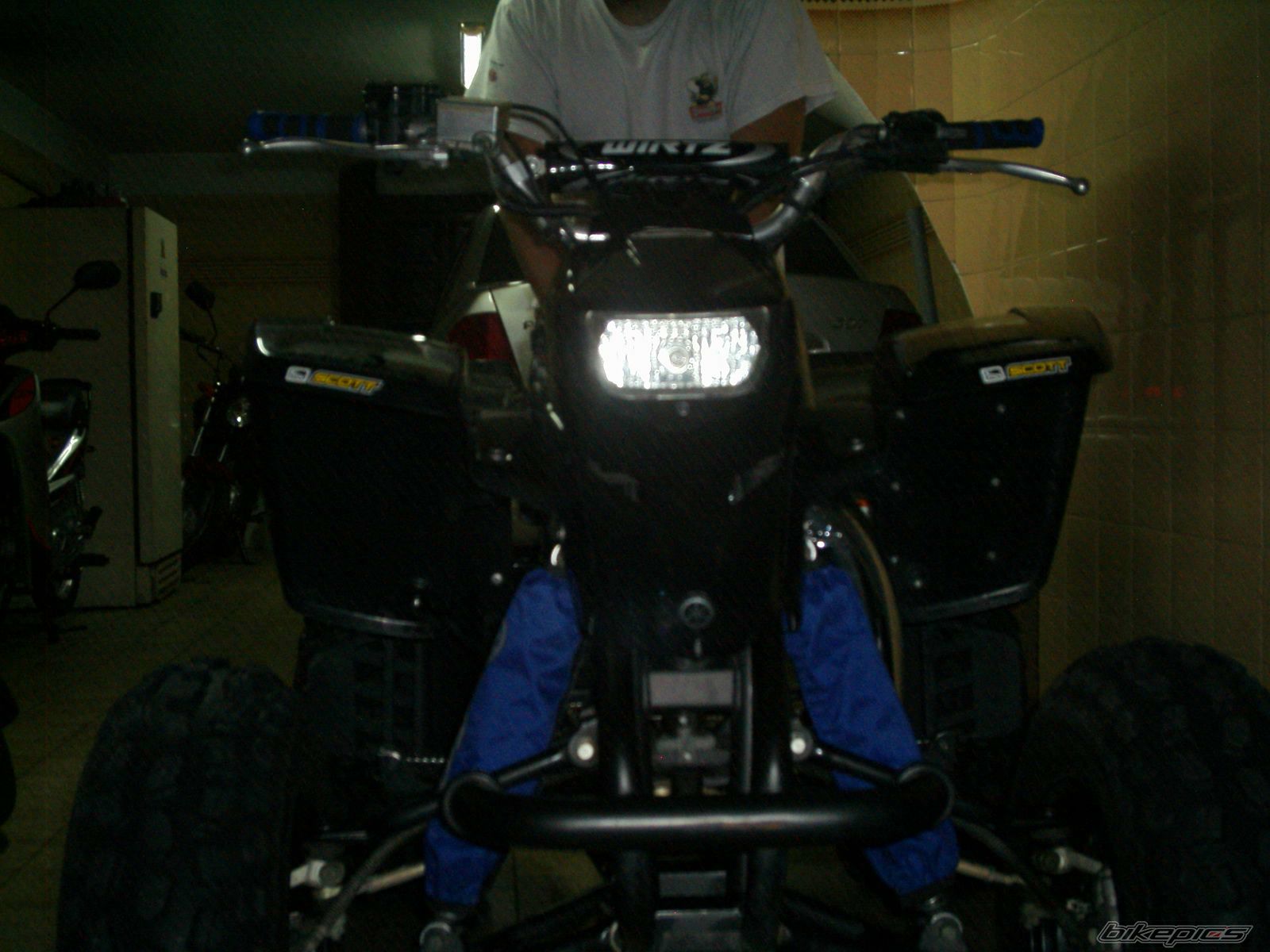 Photo 742534