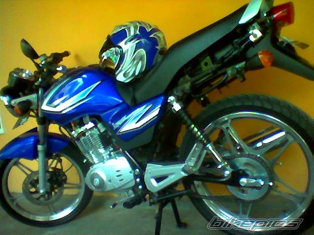 Photo 742592
