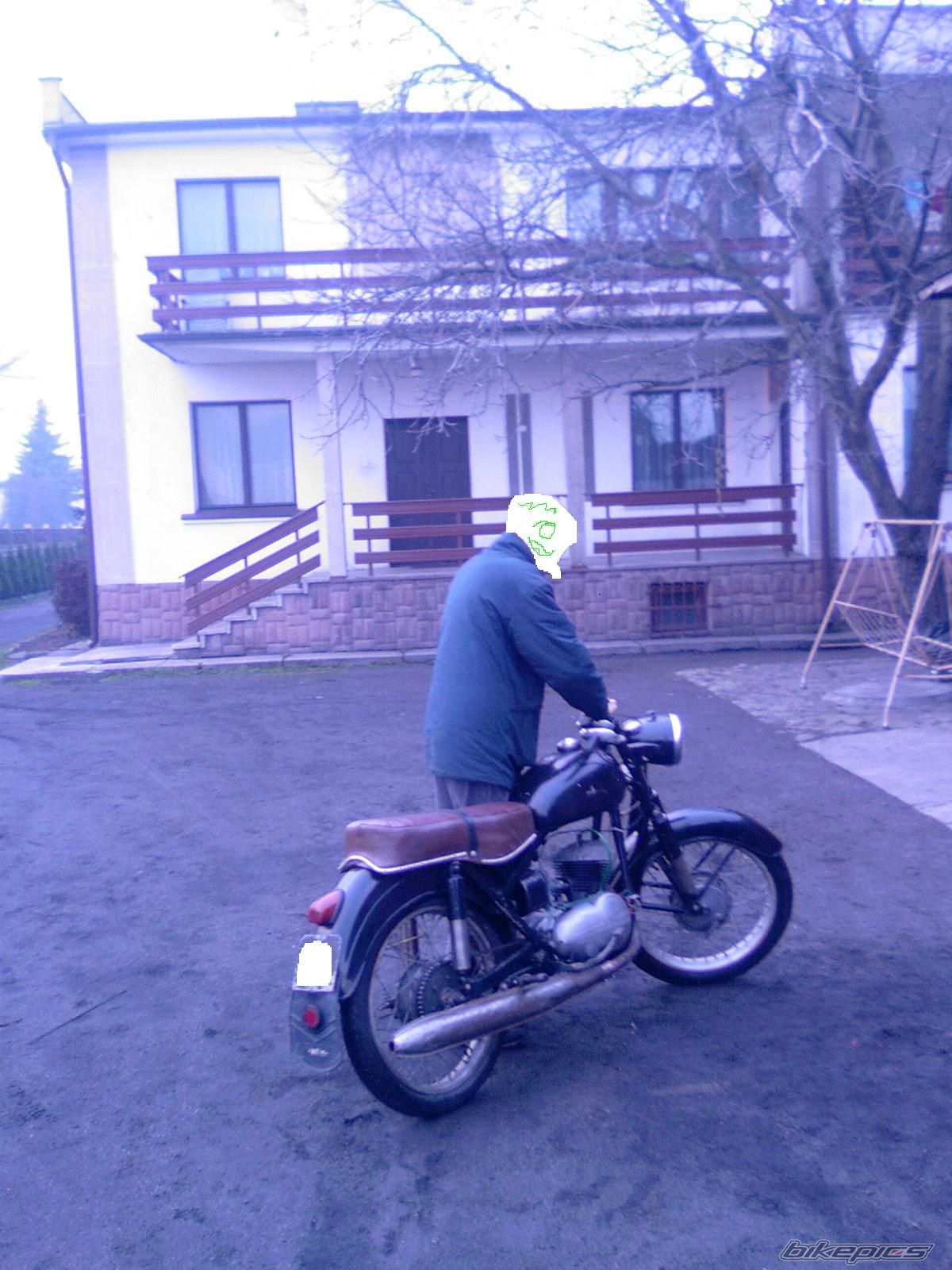 Photo 742711
