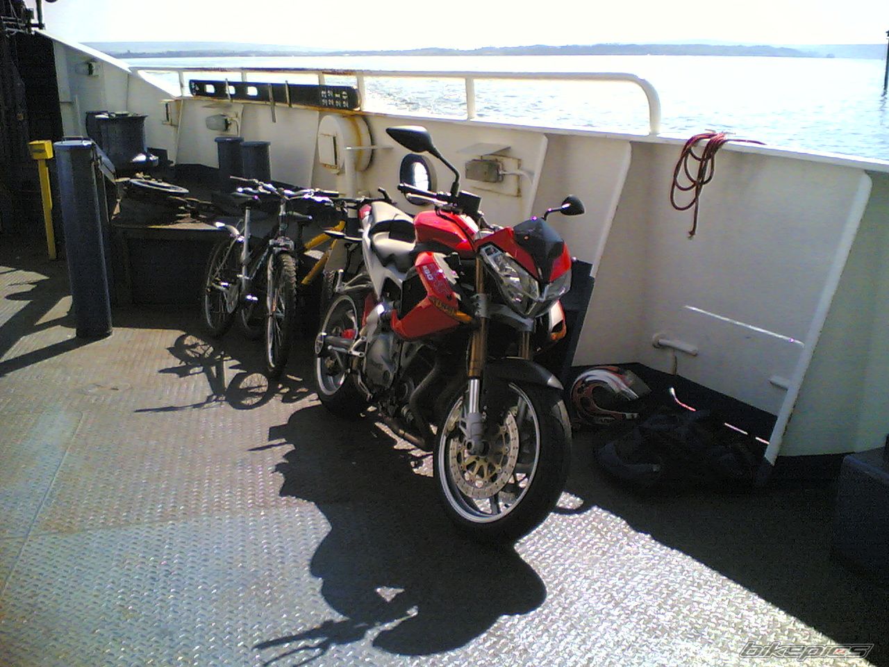 Photo 742871