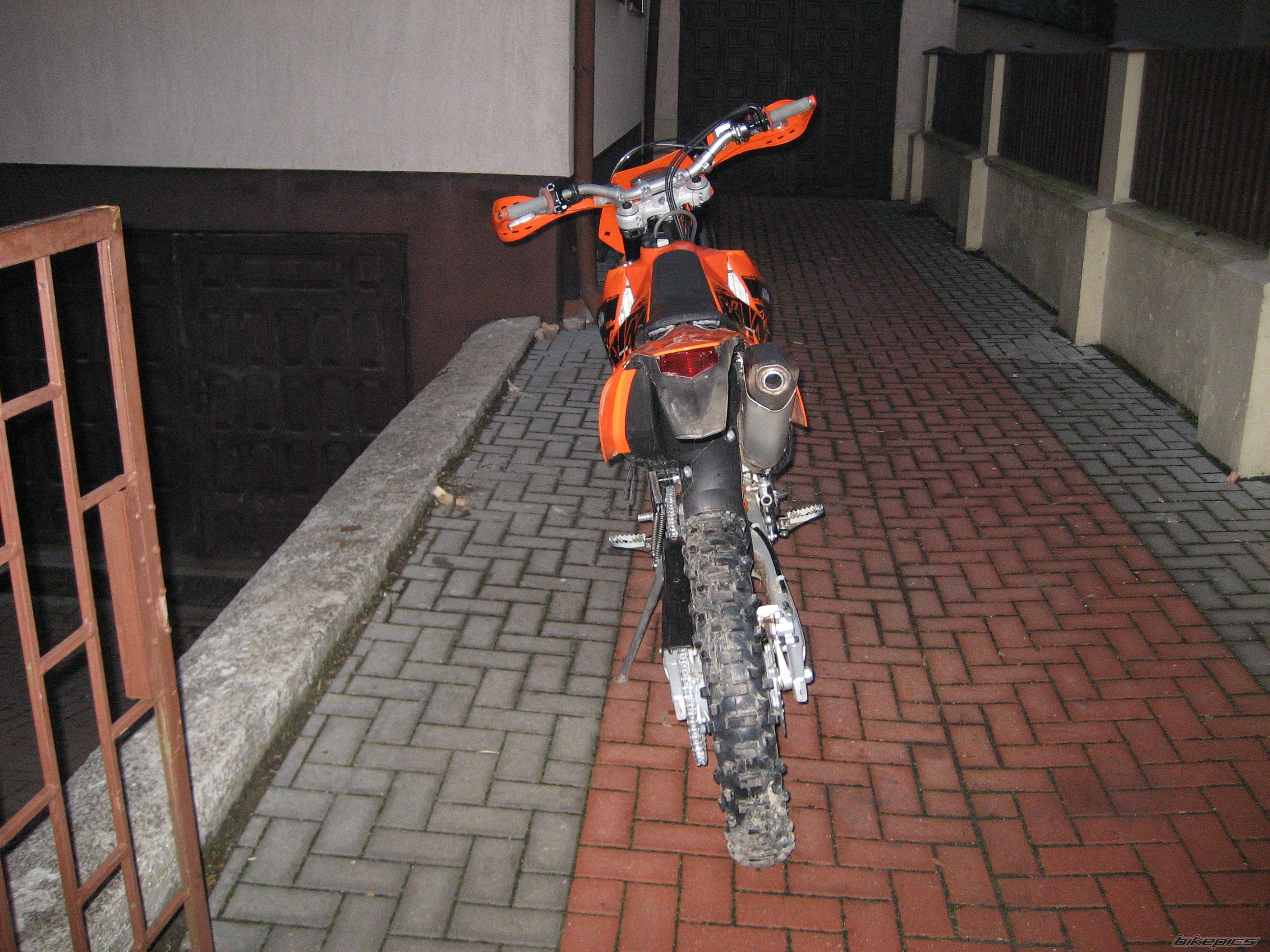 Photo 743305