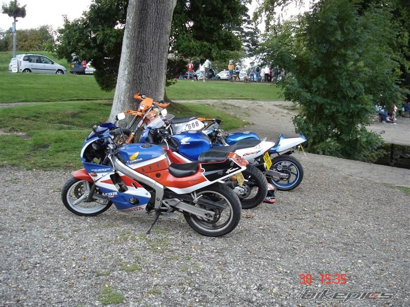 Photo 743795