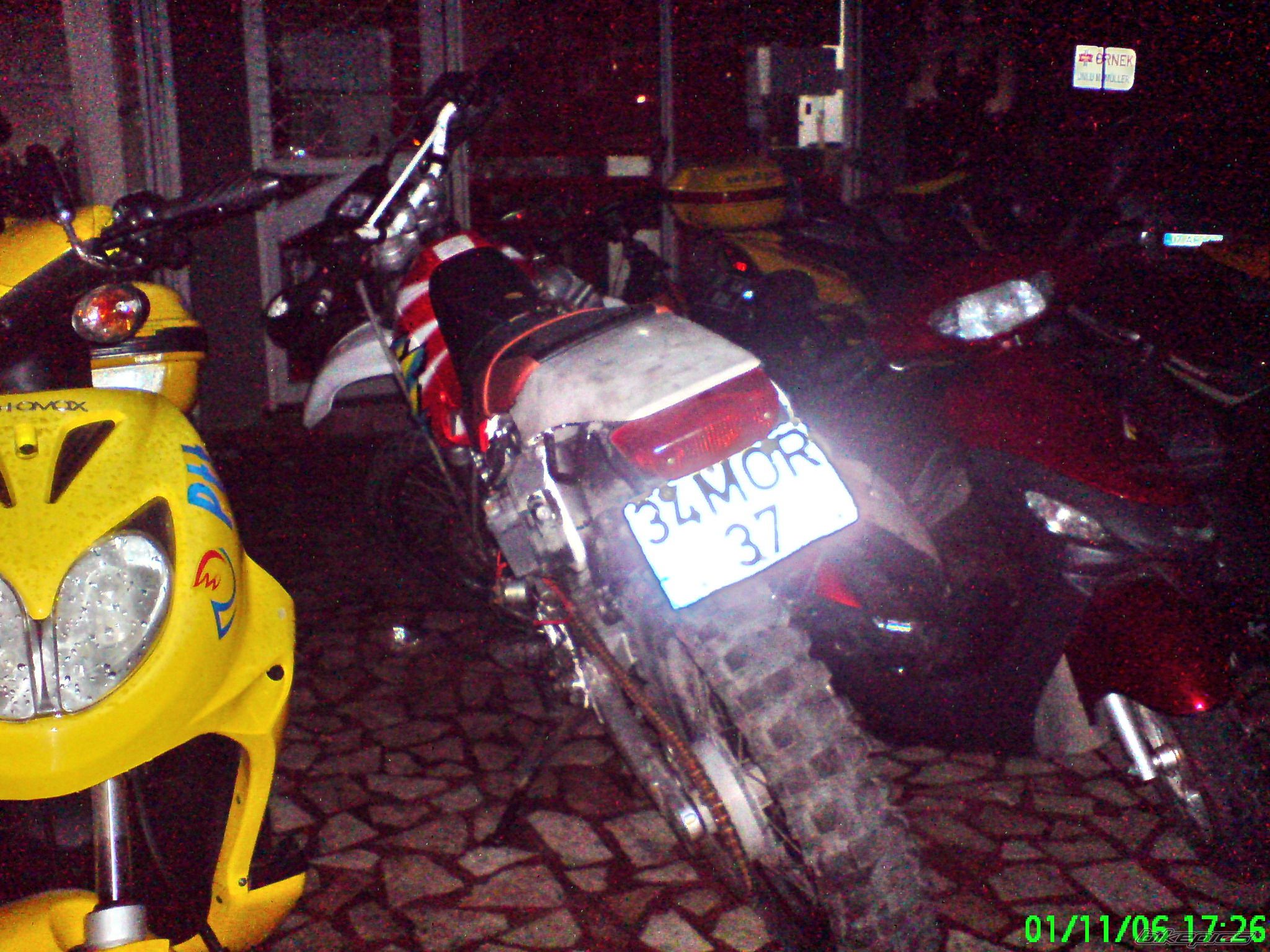 Photo 743971