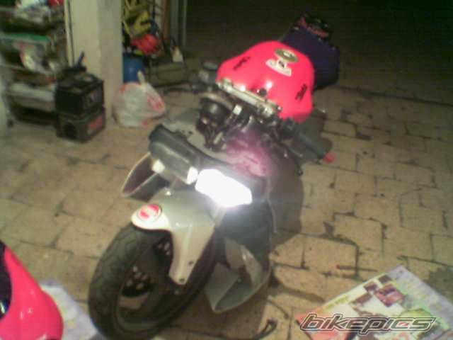 Photo 744177
