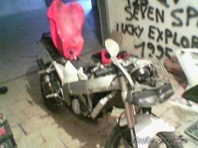 Photo 744201