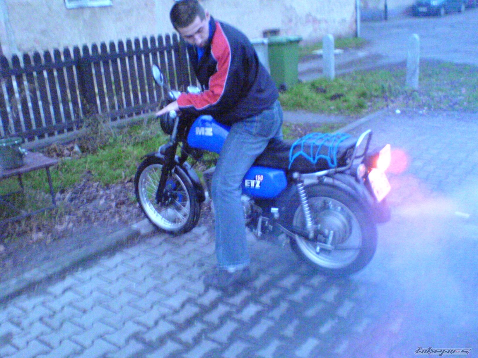 Bike Photo 744446