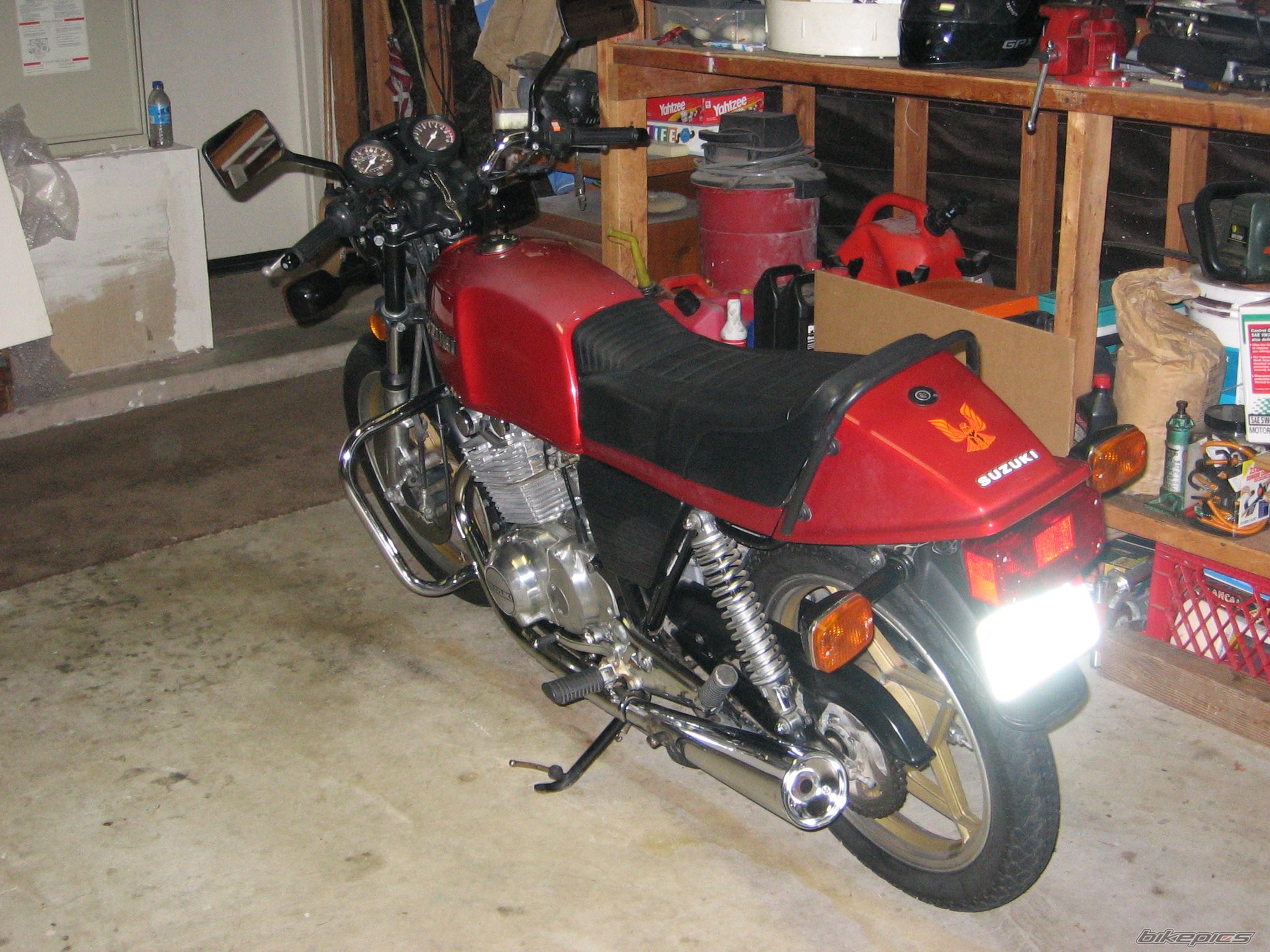 Photo 745010