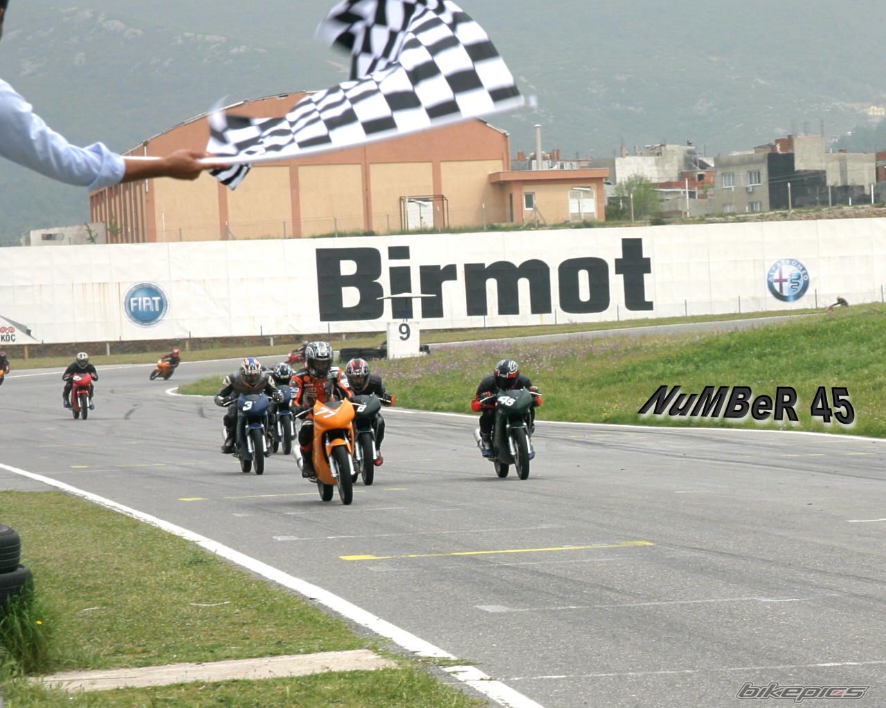 Bike Photo 745499
