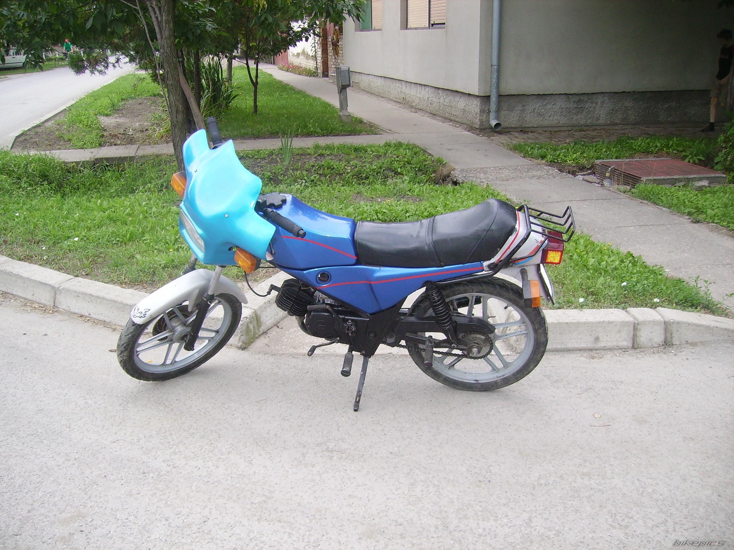 Photo 745693