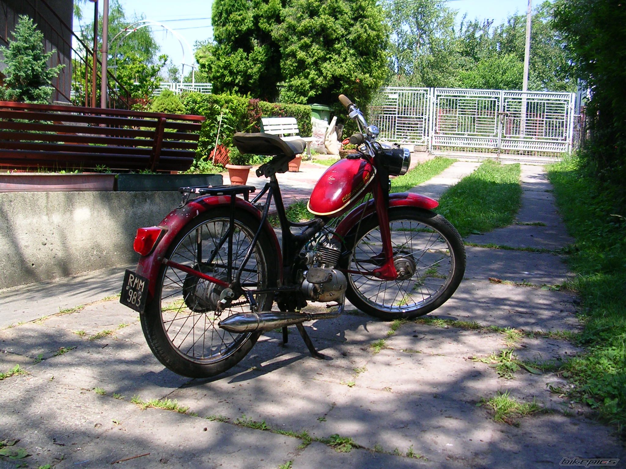 Photo 745886