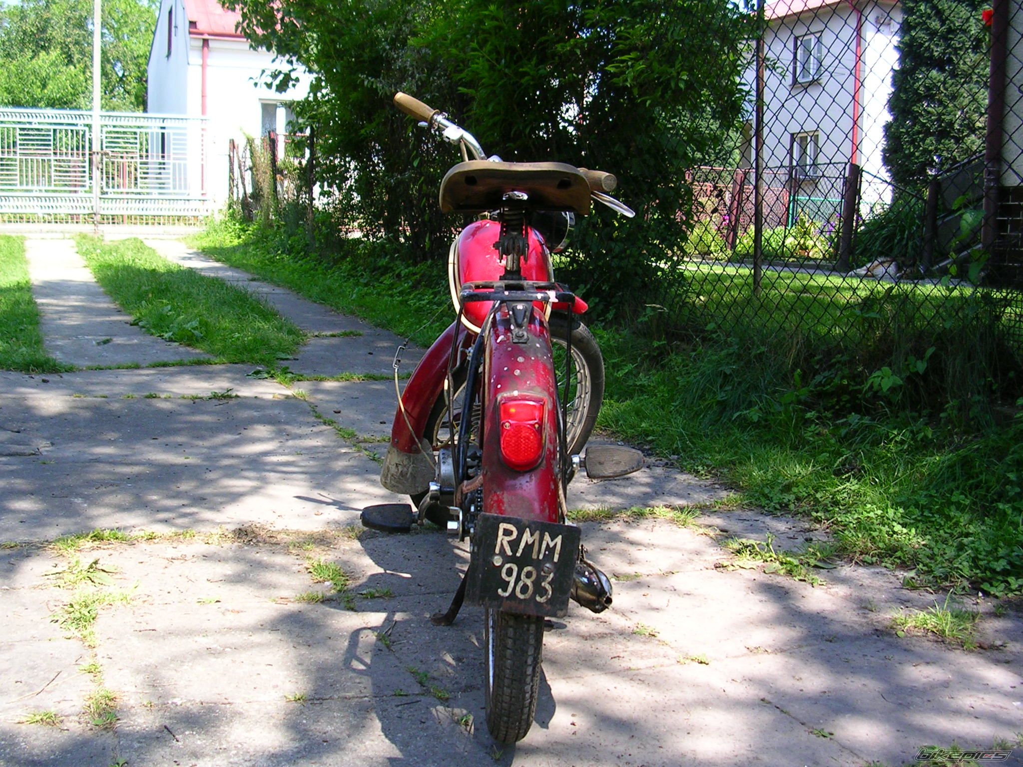 Photo 745887