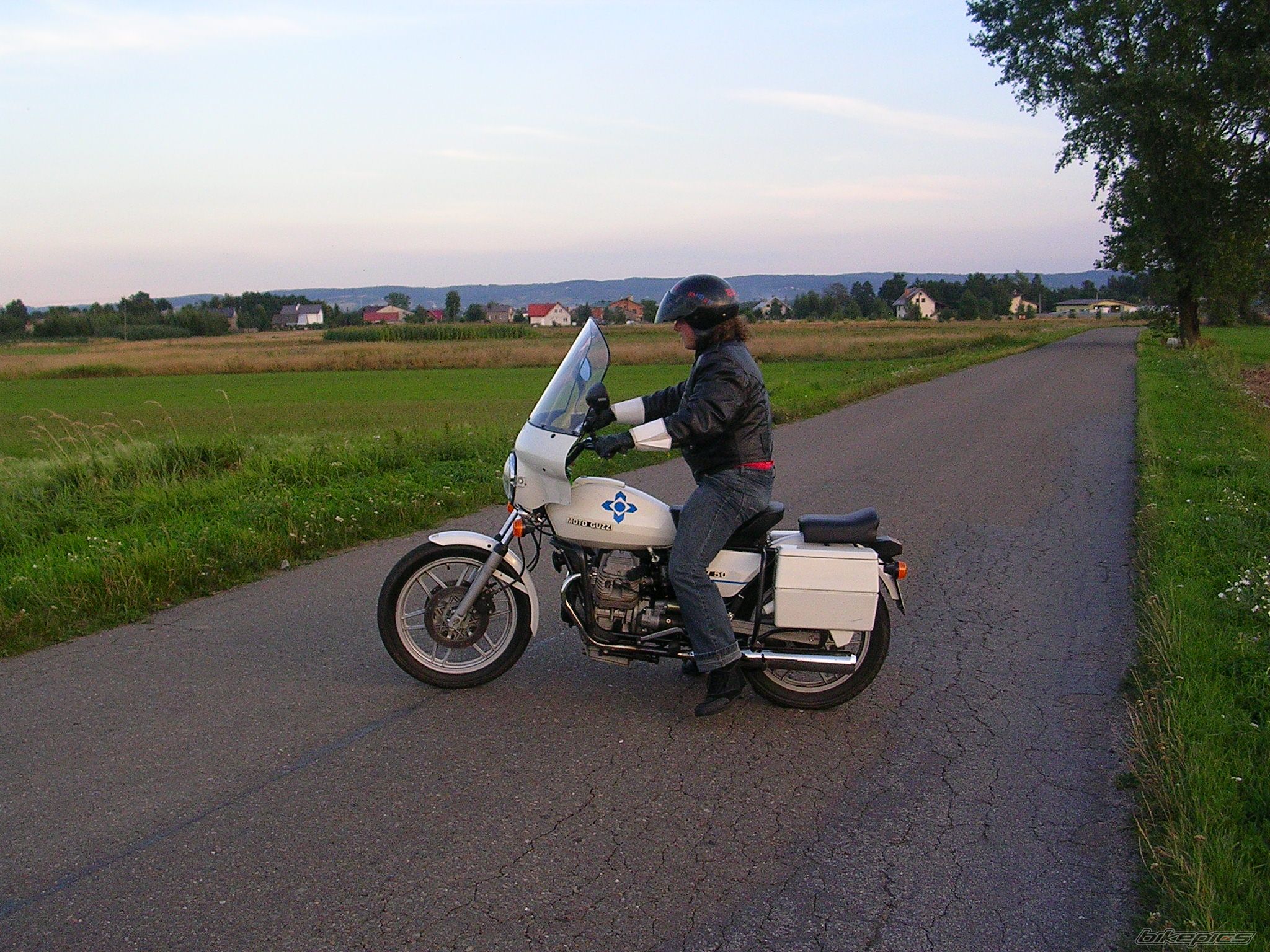 Photo 745934