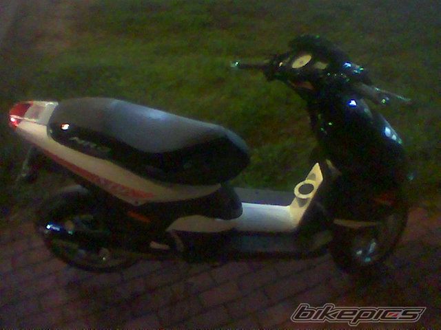 Photo 746118