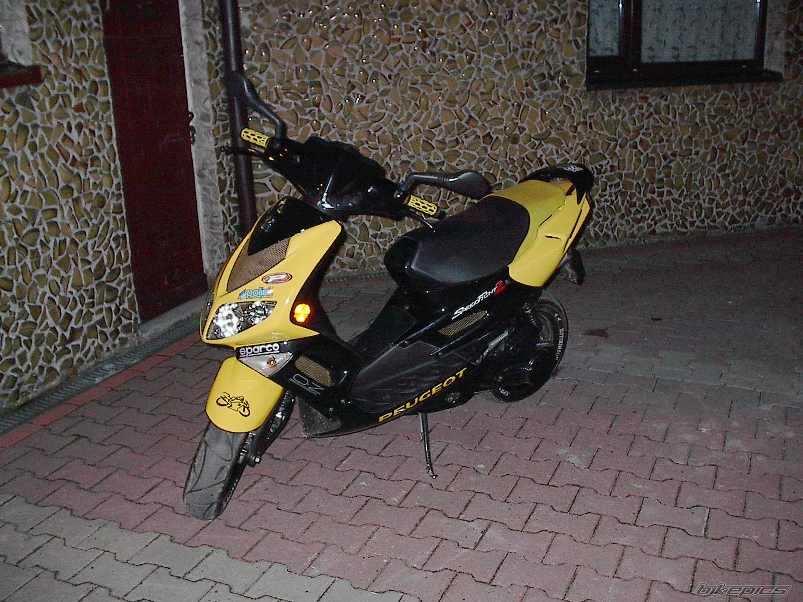 Photo 747403