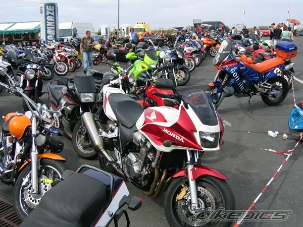 Bike Photo 747693