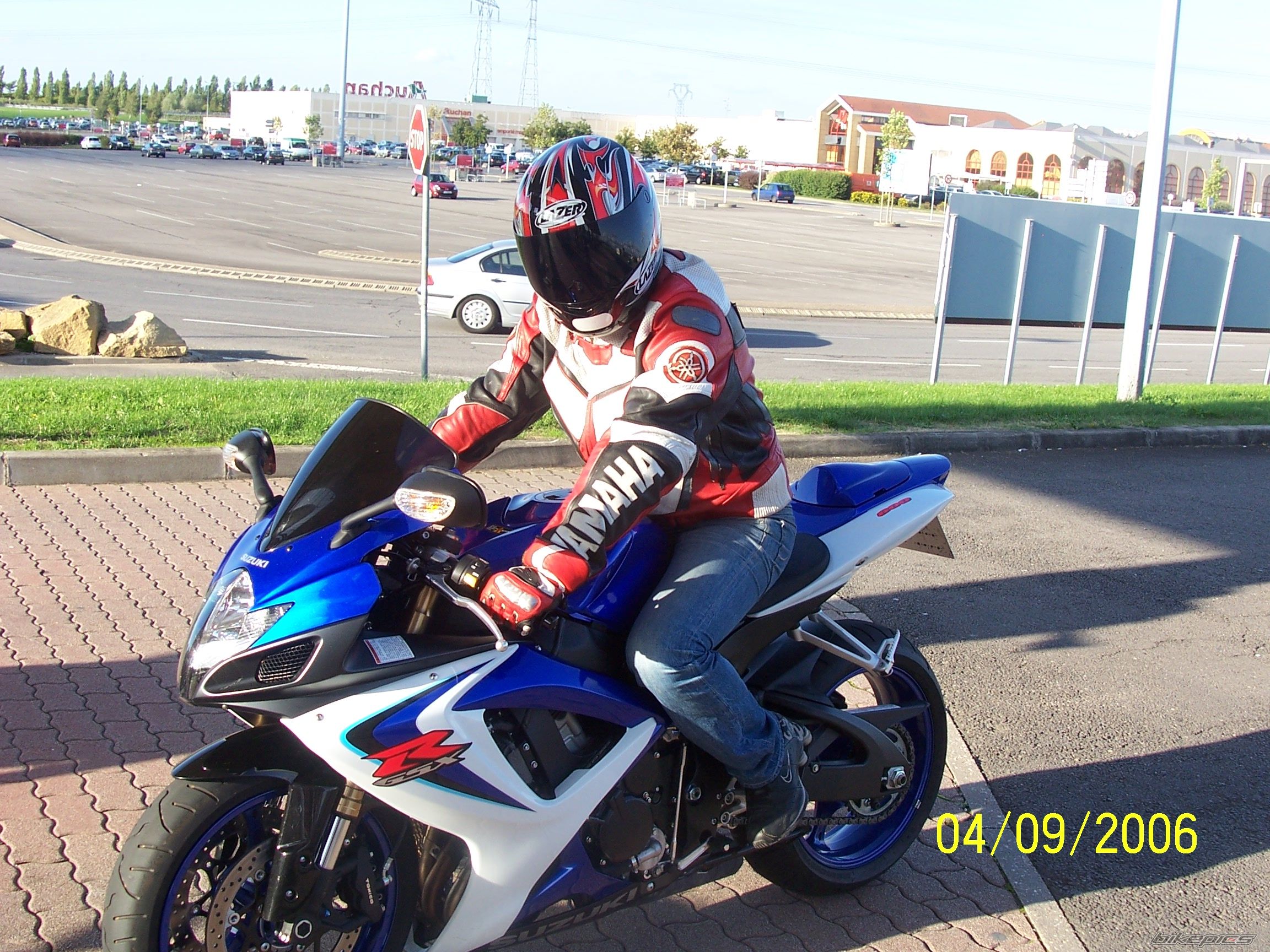 Photo 747840