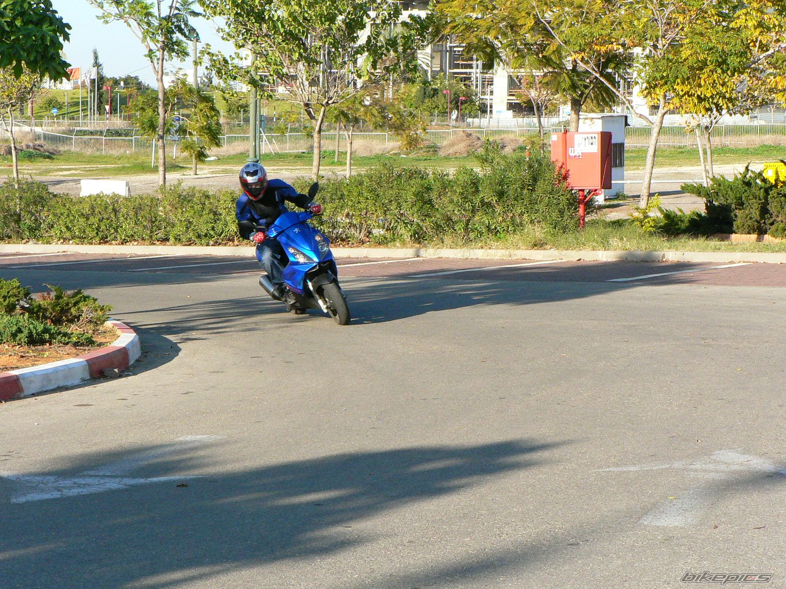 Bike Photo 748094