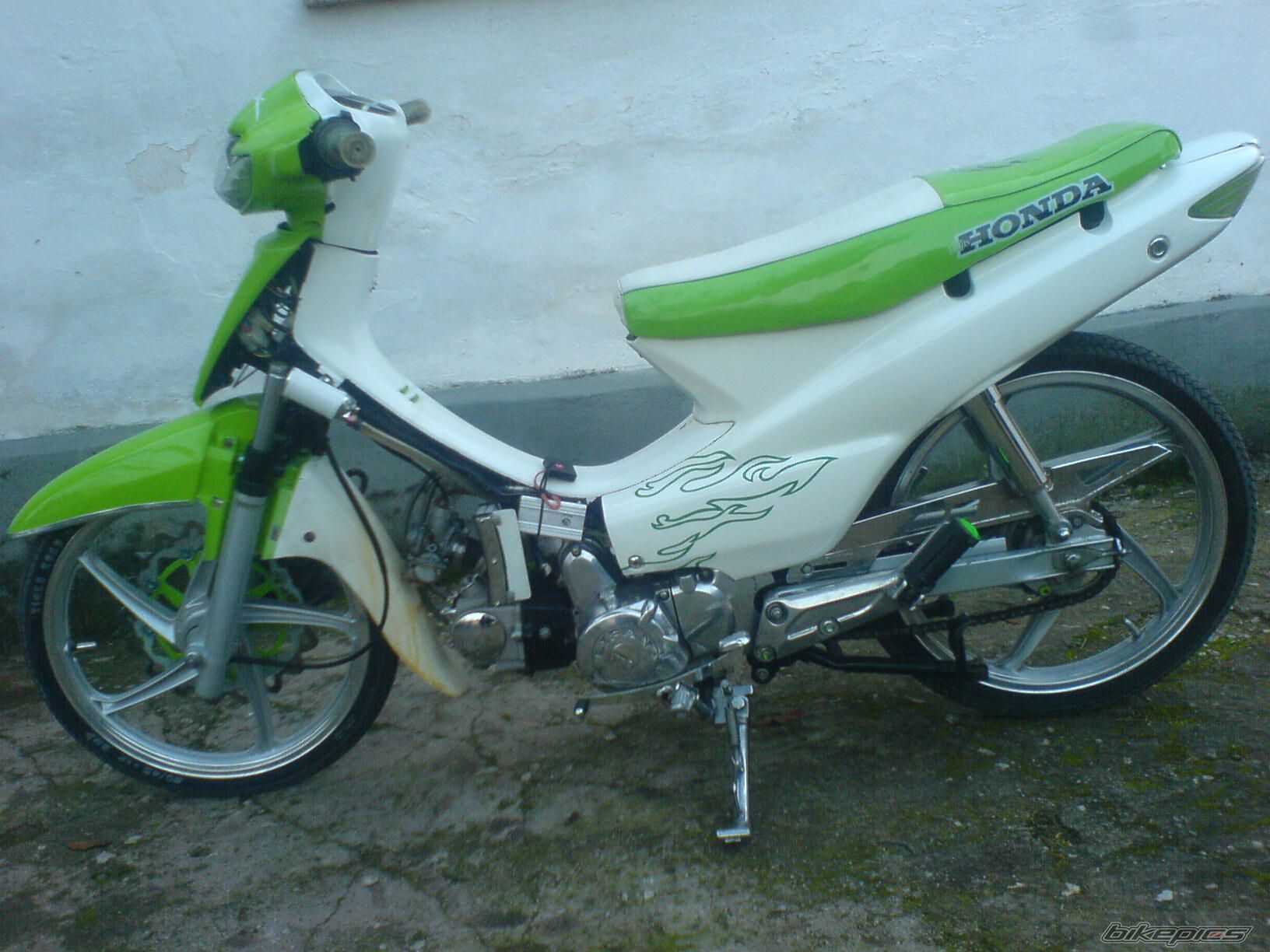 Bike Photo 748784