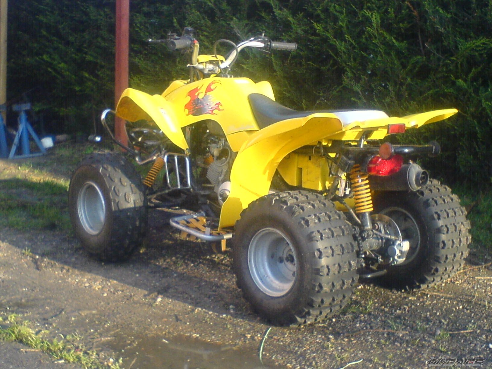 Photo 748863