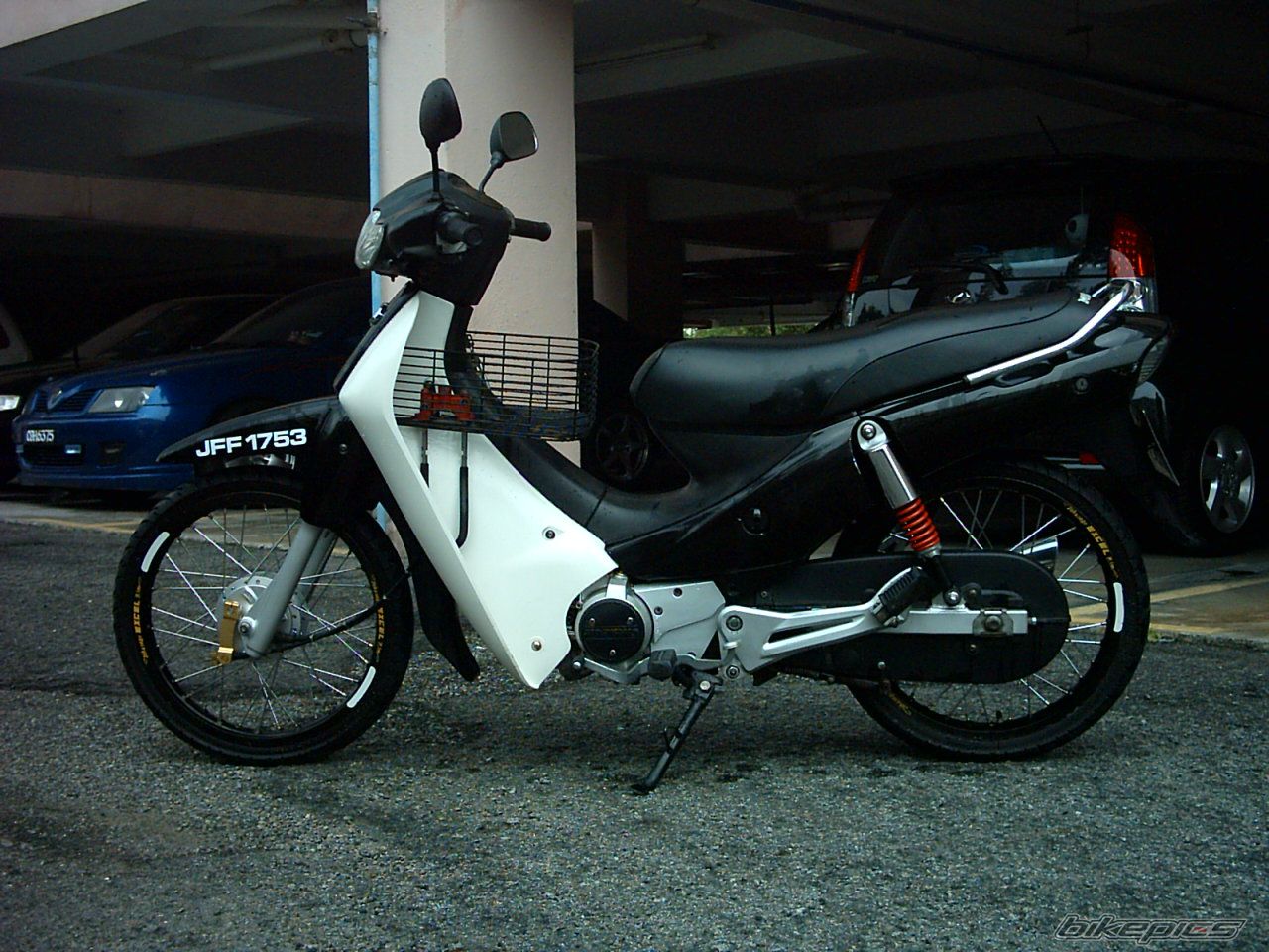 Photo 748888